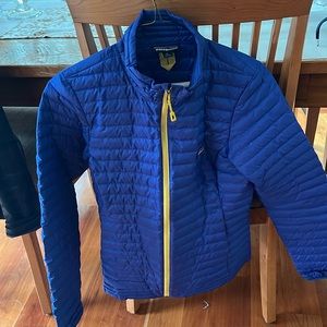 Patagonia shirt puffy